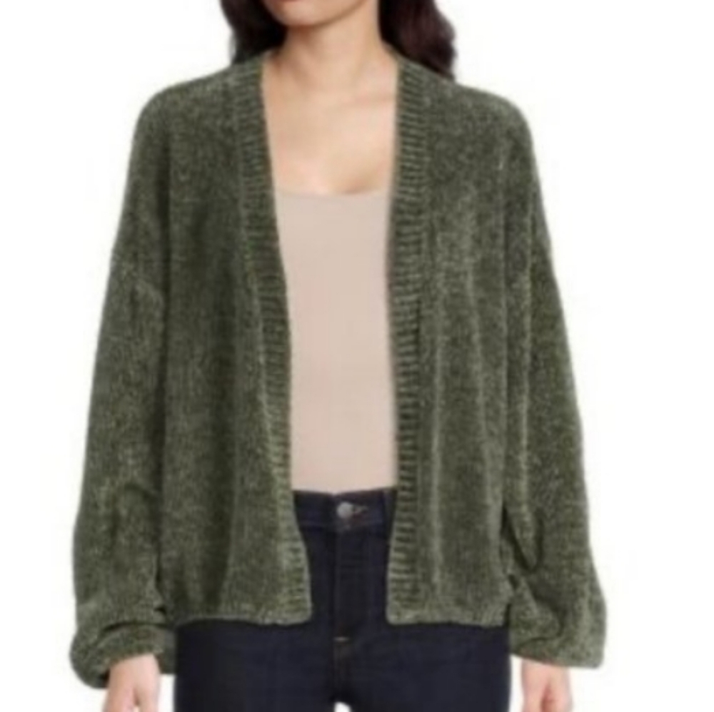 57. NWT Allison Joy Olive Small Oversized Cardigan